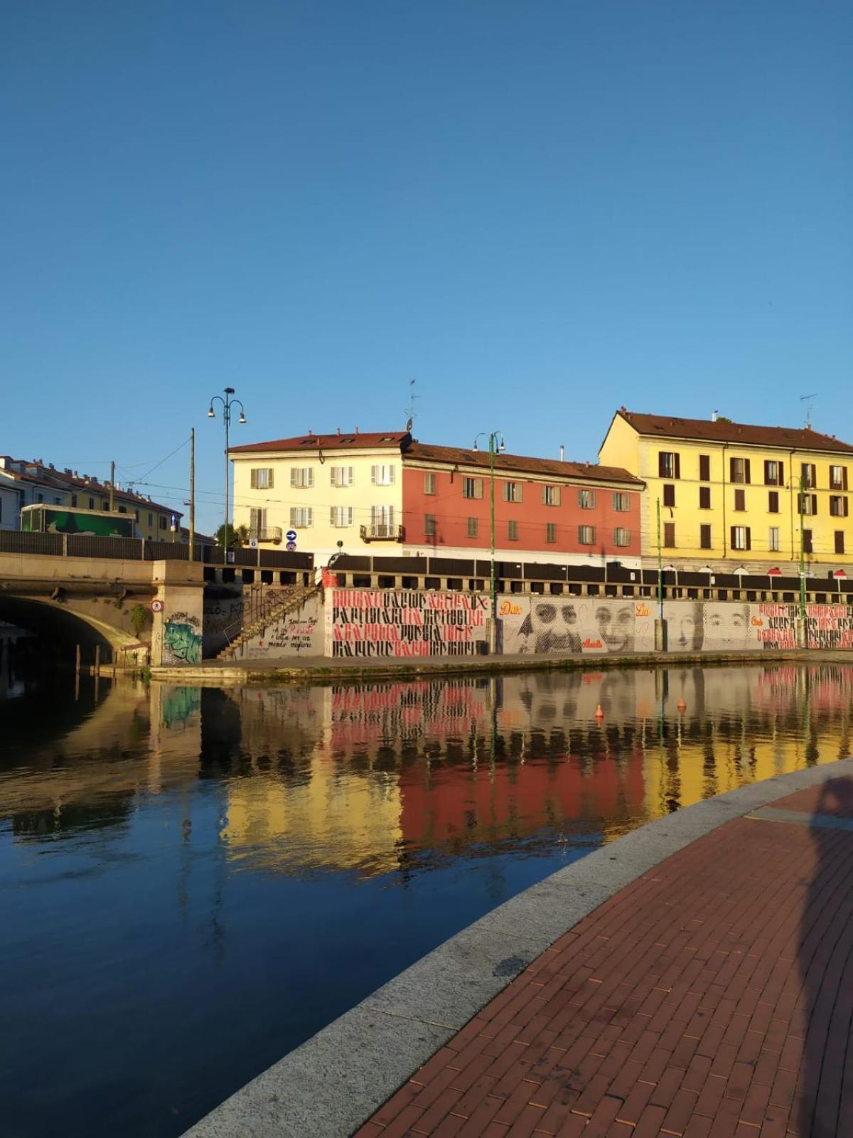 Camera Navigli Con Bagno Privato Milano Exteriör bild